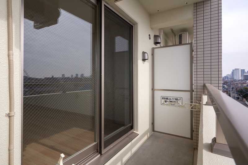 ��ʌ��������܎s��{��O���Q���ڂ̃}���V�����̃o���R�j�[