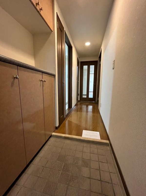 ��ʌ��������܎s�Y�a��j���J�P���ڂ̃}���V�����̌���