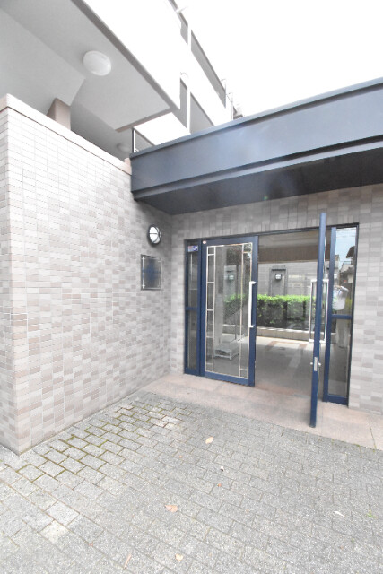 ��ʌ��������܎s�Y�a��j���J�P���ڂ̃}���V�����̃G���g�����X