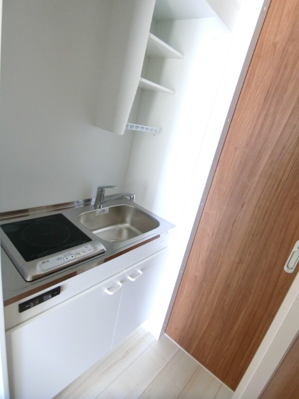 ��ʌ��������܎s���搼�x�W���ڂ̃A�p�[�g�̃L�b�`��