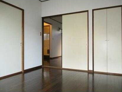 ��ʌ��������܎s�΋�厚���̃A�p�[�g�̂��̑������E�X�y�[�X