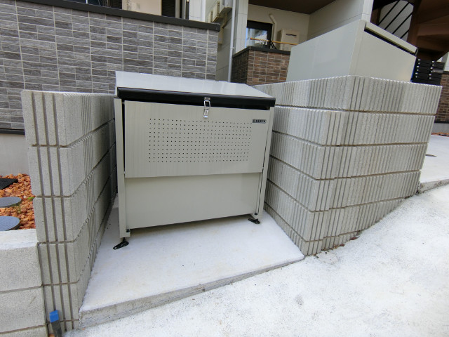 ��ʌ��������܎s���搼�x�W���ڂ̃A�p�[�g�̂��̑�