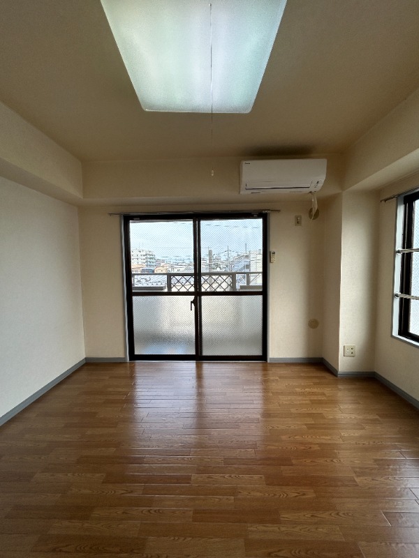 ��ʌ��������܎s�k��听���S���ڂ̃}���V�����̋����E���r���O