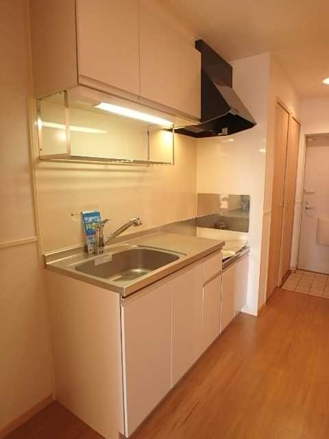 ��ʌ��������܎s��{��O���S���ڂ̃}���V�����̃L�b�`��