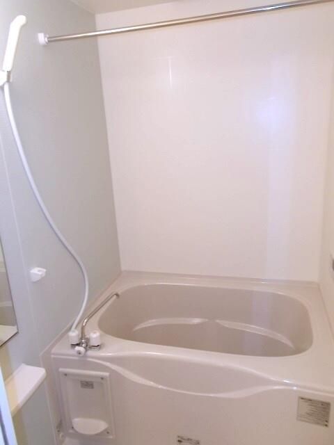 ��ʌ�����s�厚�����̃A�p�[�g�̃o�X