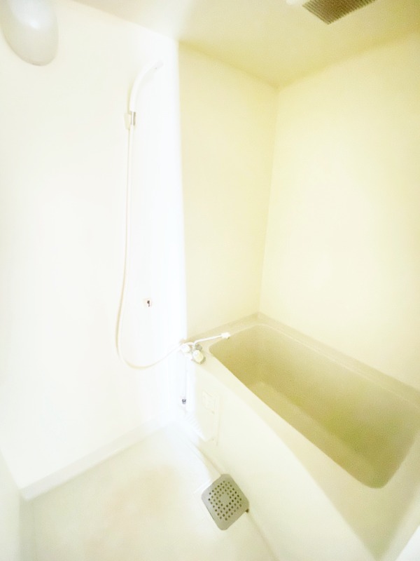 ��ʌ��������܎s��捪�݂S���ڂ̃}���V�����̃o�X