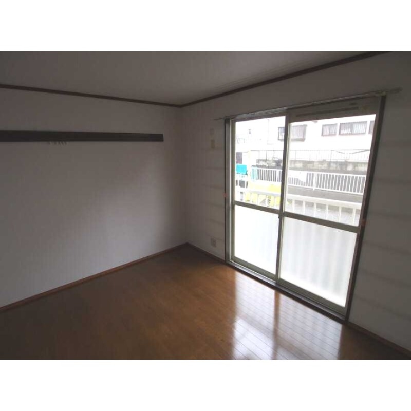 ��ʌ��������܎s�΋�厚�����̃e���X�n�E�X�̂��̑������E�X�y�[�X