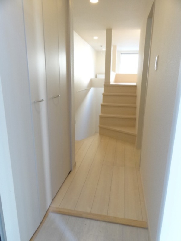 ��ʌ��������܎s�k����i���R���ڂ̃A�p�[�g�̌���