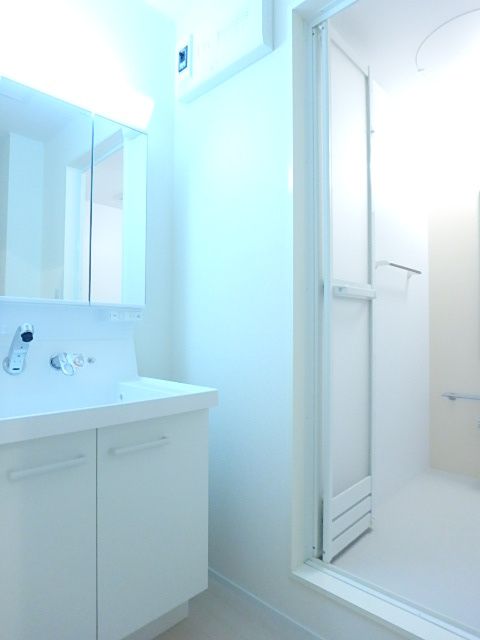 ��ʌ��������܎s������厚�������̃}���V�����̐��ʏ�