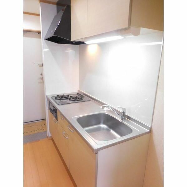 ��ʌ�����s�����Q���ڂ̃}���V�����̃L�b�`��