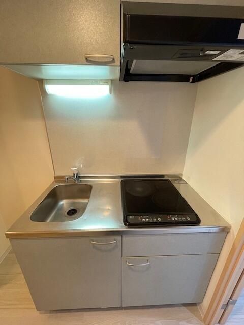 ��ʌ��������܎s��{����ؒ��S���ڂ̃}���V�����̃L�b�`��