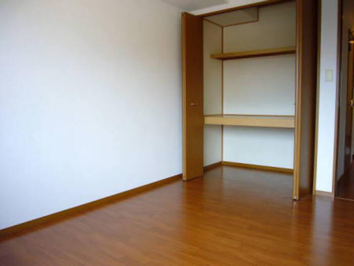 ��ʌ��������܎s�����攪���q�R���ڂ̃A�p�[�g�̂��̑��ݔ�