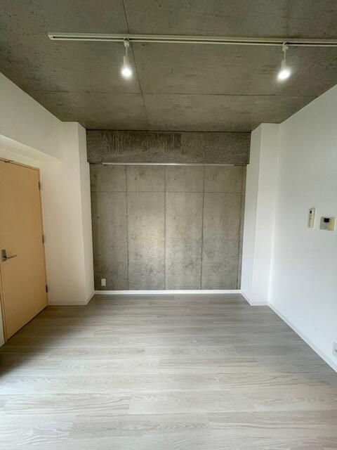 ��ʌ��������܎s��{����ؒ��S���ڂ̃}���V�����̂��̑������E�X�y�[�X