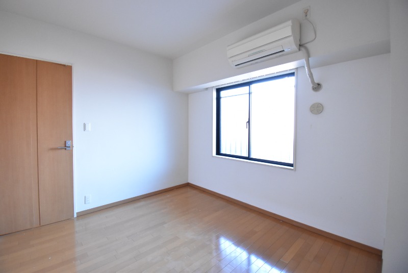 ��ʌ��z�J�s�厚�����̃}���V�����̂��̑�