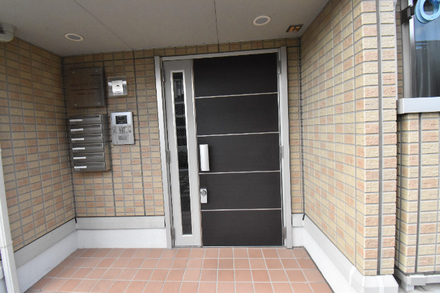 ��ʌ��������܎s�΋擹�c�y�Q���ڂ̃A�p�[�g�̃G���g�����X