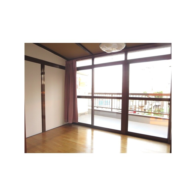 ��ʌ��������܎s�΋�厚���̃A�p�[�g�̂��̑�