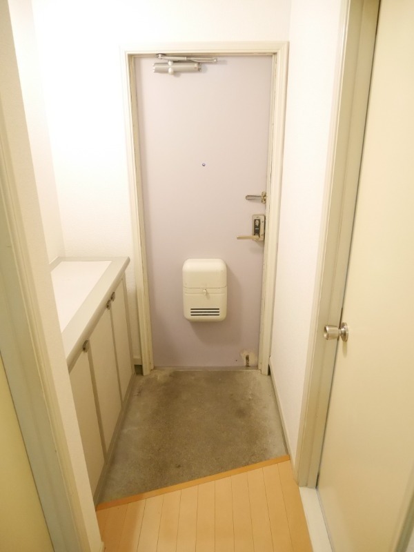 ��ʌ������s���P�O���ڂ̃A�p�[�g�̌���