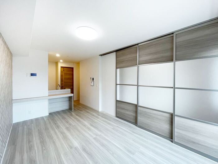 ��ʌ��������܎s�k��{�����P���ڂ̃A�p�[�g�̋��ԁE���r���O