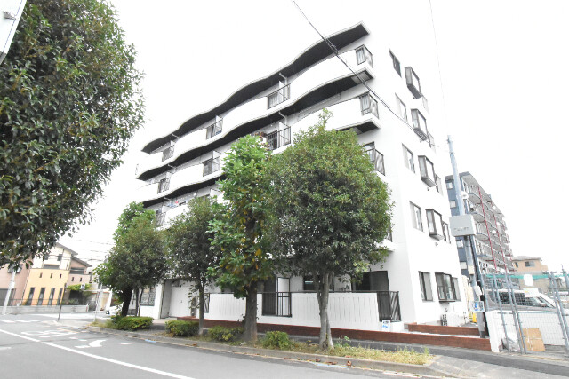 ��ʌ��������܎s�΋擌�Y�a�V����32-14�̃}���V�����̌����O��