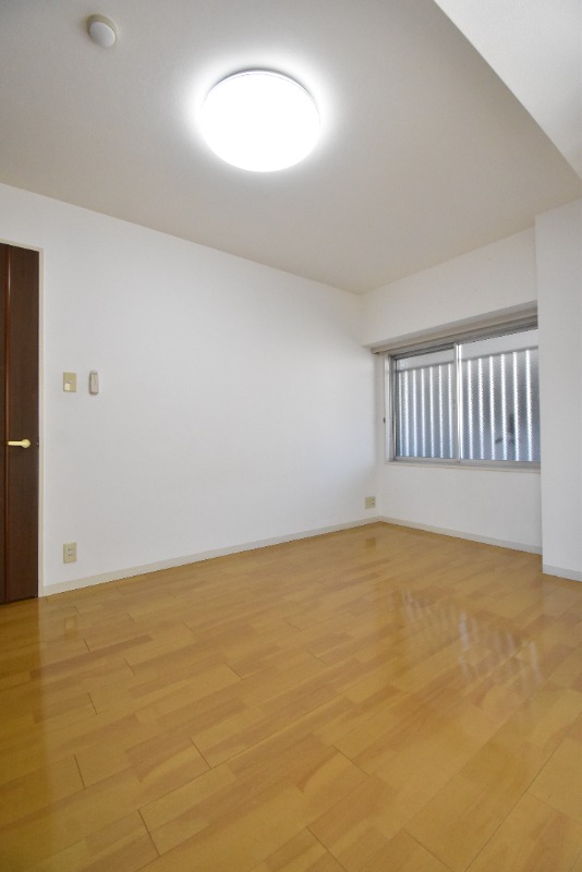 ��ʌ��������܎s�Y�a���ՂP�O���ڂ̃}���V�����̂��̑������E�X�y�[�X