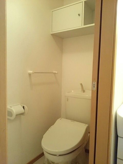 ��ʌ��������܎s��΋���Q���ڂ̃A�p�[�g�̃g�C��