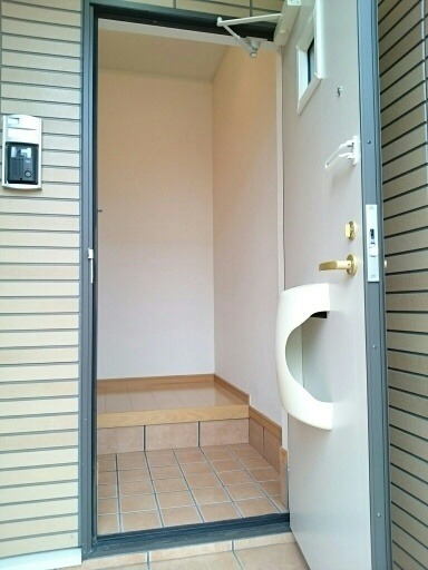 ��ʌ��������܎s��΋���Q���ڂ̃A�p�[�g�̌���