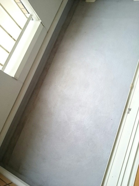 ��ʌ��������܎s��΋���Q���ڂ̃A�p�[�g�̃o���R�j�[