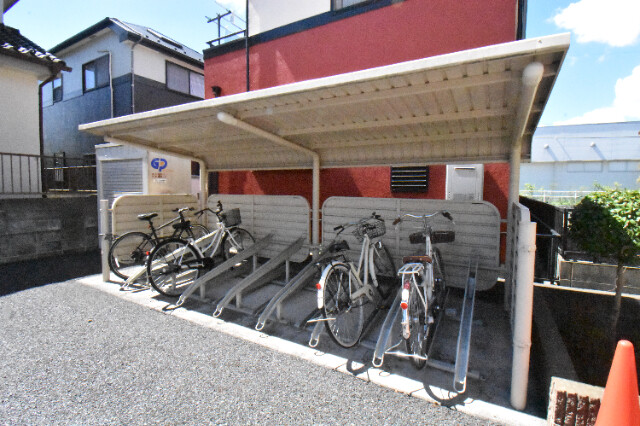 ��ʌ��������܎s��΋���Q���ڂ̃A�p�[�g�̂��̑�