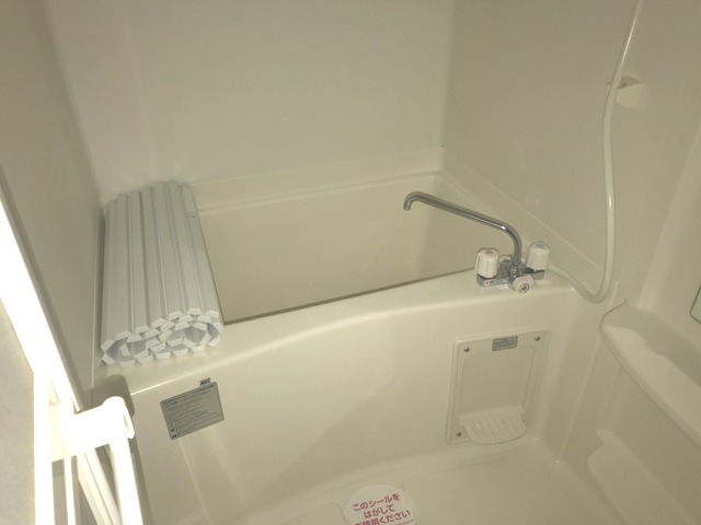 ��ʌ��������܎s��΋擌��΂S���ڂ̃}���V�����̃o�X