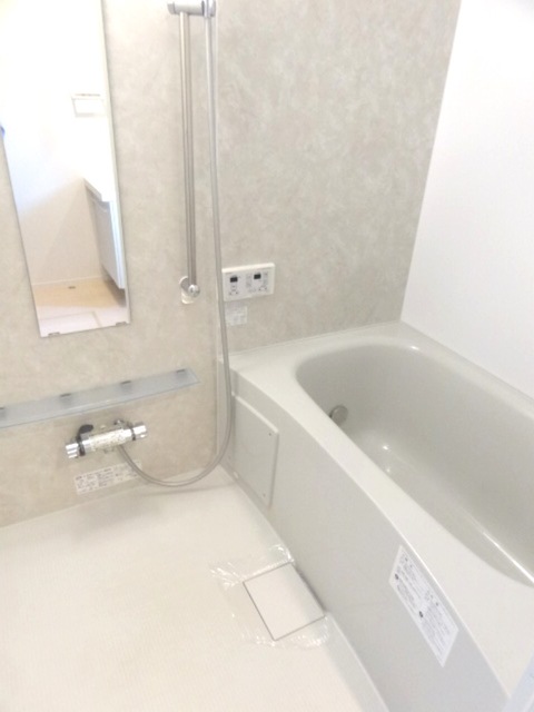 ��ʌ��������܎s���搼��{�R���ڂ̃A�p�[�g�̃o�X