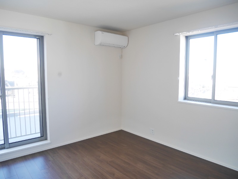 ��ʌ��������܎s��{��y�蒬�R���ڂ̃}���V�����̂��̑������E�X�y�[�X