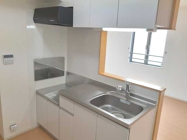 ��ʌ������s���v��̃A�p�[�g�̃L�b�`��