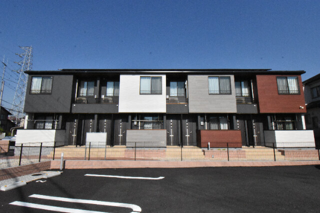 ��ʌ��@�c�s�Β��R���ڂ̃A�p�[�g�̃G���g�����X