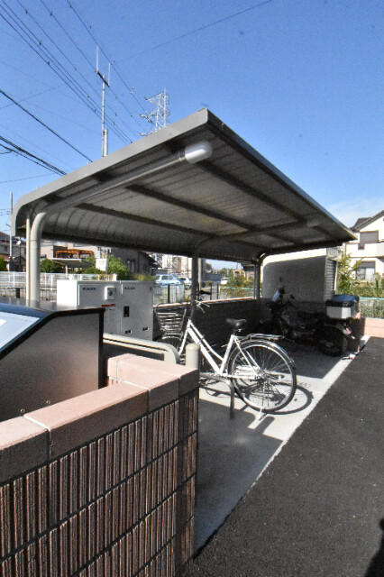 ��ʌ��@�c�s�Β��R���ڂ̃A�p�[�g�̂��̑�