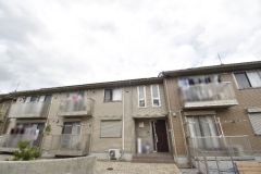 ��ʌ��������܎s�����攪���q�R����27-8�̃A�p�[�g�̌����O��