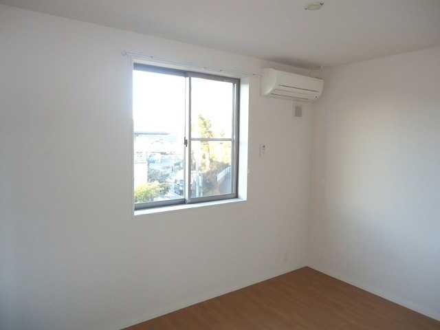 ��ʌ��@�c�s��Q���ڂ̃}���V�����̂��̑������E�X�y�[�X