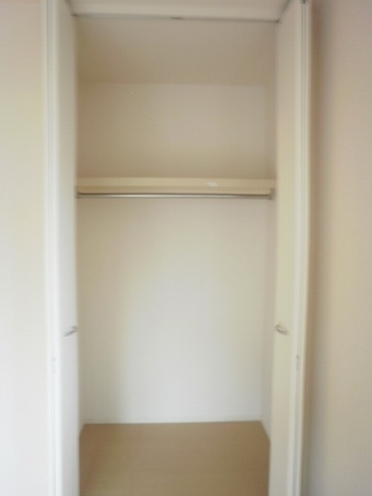 ��ʌ��t�����s��g�c�̃A�p�[�g�̂��̑�