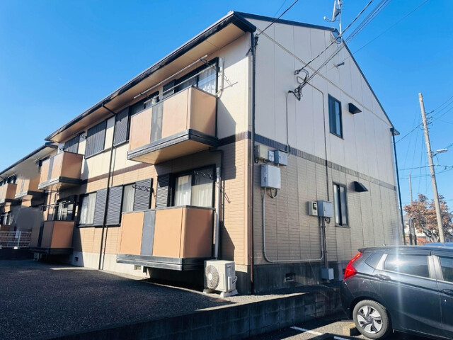 ��ʌ��������܎s����厚�w��523-1�̃A�p�[�g�̌����O��