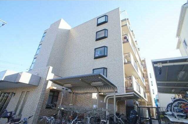 ��ʌ��������܎s�Y�a��j���J�R���ڂ̃}���V�����̌����O��