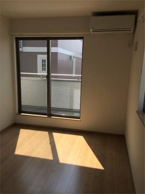 ��ʌ��������܎s�����攪���q�S���ڂ̈�ˌ��Ă̂��̑������E�X�y�[�X