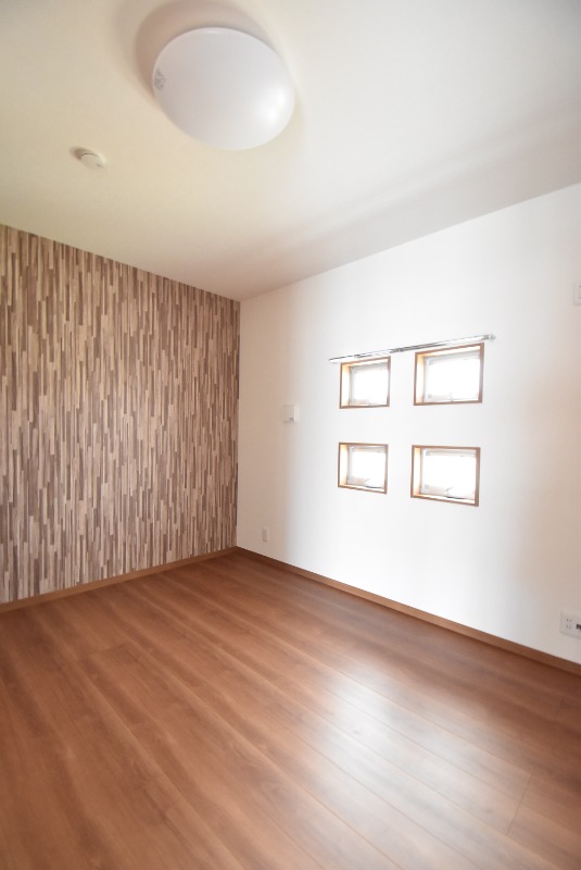 ��ʌ�����s�厚�ԎR�̃A�p�[�g�̂��̑�