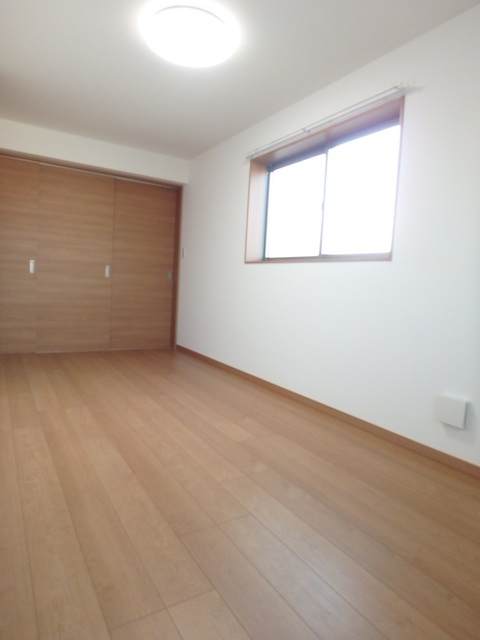 ��ʌ��������܎s��{��㏬���̃A�p�[�g�̂��̑������E�X�y�[�X