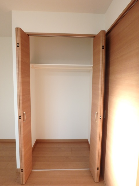 ��ʌ��������܎s��{��㏬���̃A�p�[�g�̎��[