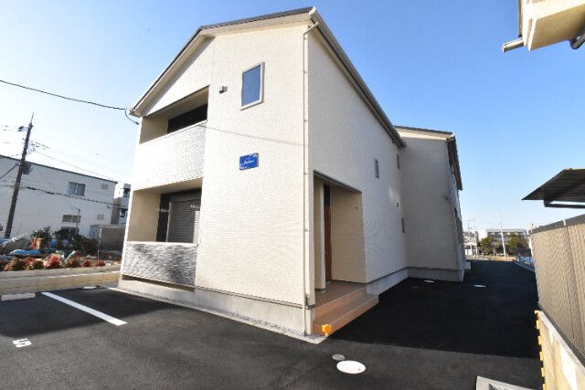 ��ʌ�����s������P����24�̃A�p�[�g�̌����O��