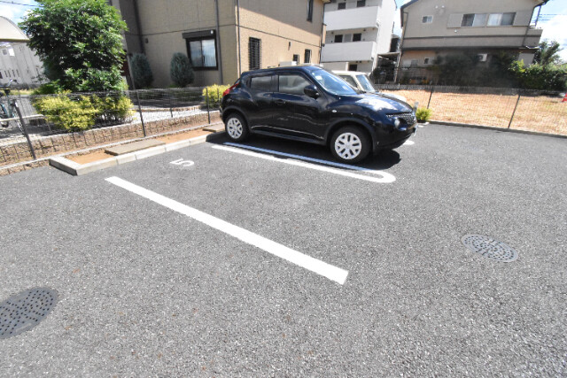 ��ʌ��������܎s����O���U���ڂ̃A�p�[�g�̒��ԏ�