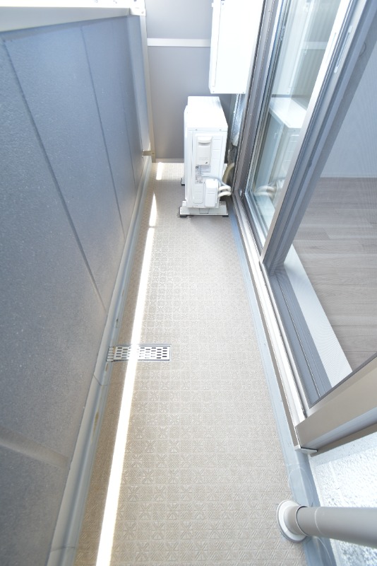 ��ʌ��������܎s��{����ؒ��S���ڂ̃}���V�����̃o���R�j�[