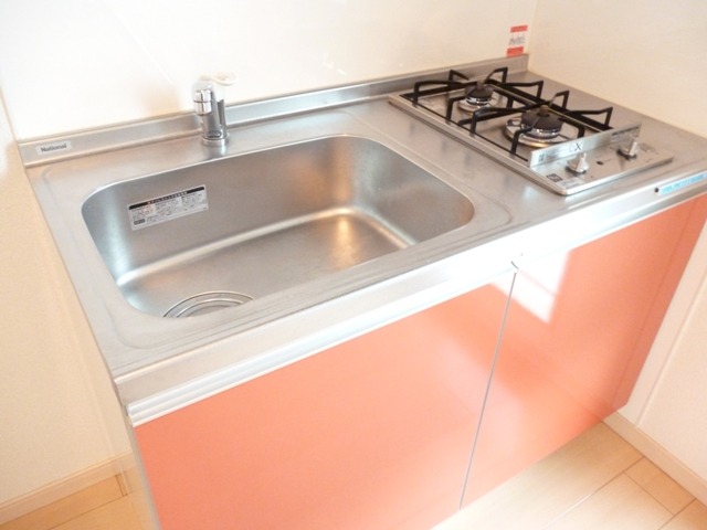 ��ʌ��������܎s�k����i���Q���ڂ̃}���V�����̃L�b�`��