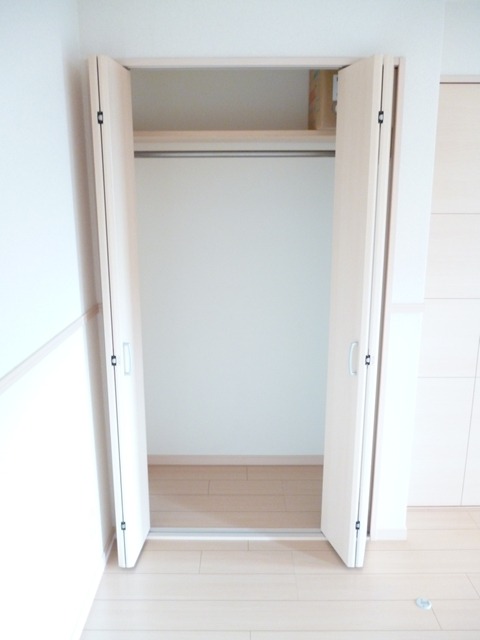 ��ʌ��������܎s�k����i���Q���ڂ̃}���V�����̎��[