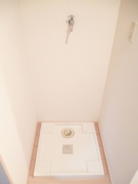 ��ʌ��������܎s�k����i���Q���ڂ̃}���V�����̂��̑�