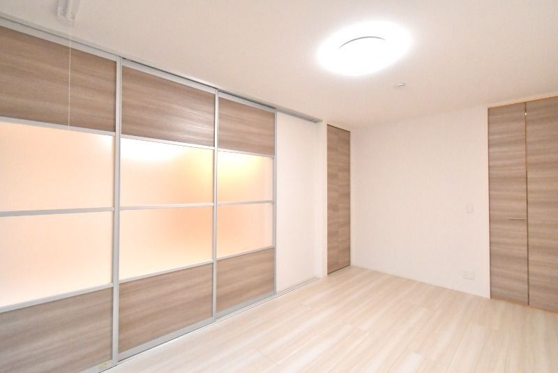 ��ʌ��������܎s�΋挴�R�R���ڂ̃A�p�[�g�̐Q��